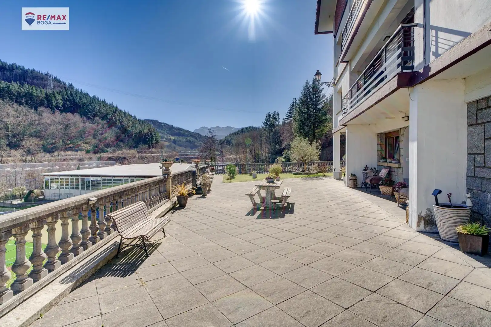 Terrassa de Casa o xalet en venda en Legazpi amb Calefacció, Jardí privat i Parquet