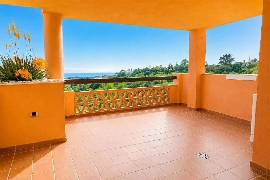 Apartment with pool for sale in La Reserva, imagen 8