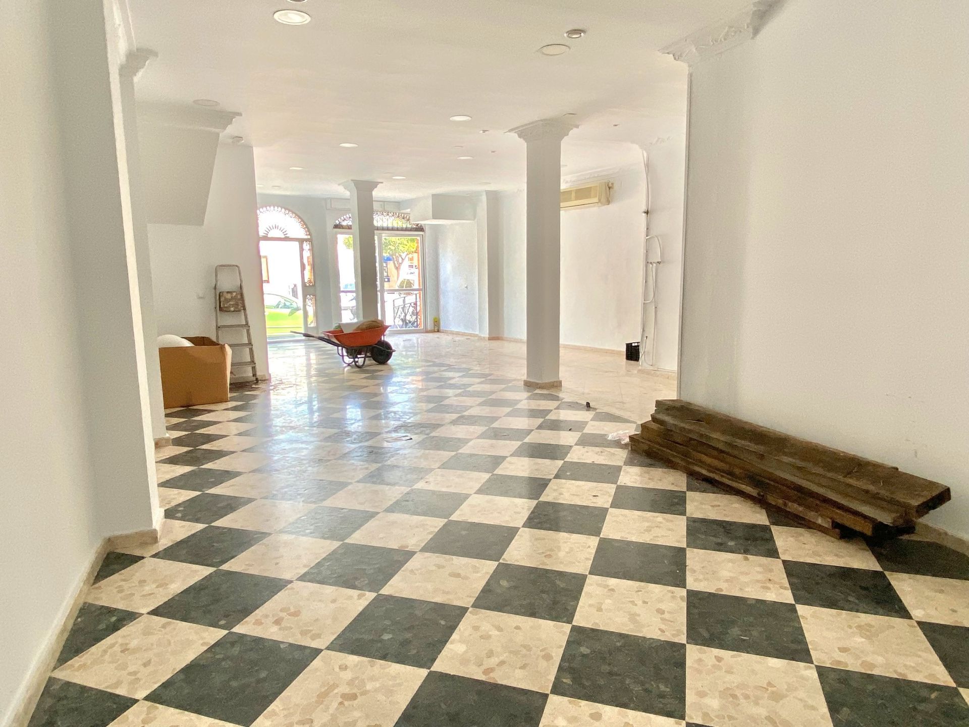 Casa adosada en venda en Bormujos amb Aire condicionat, Calefacció i Terrassa