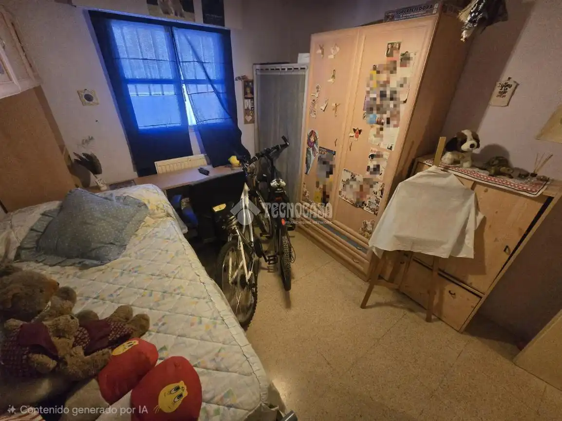 Bedroom of Flat for sale in Madrid  with Air Conditioner and Heating