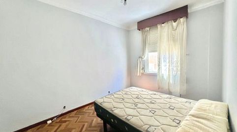 Foto 2 de Piso de alquiler en Os Mallos, A Coruña Capital