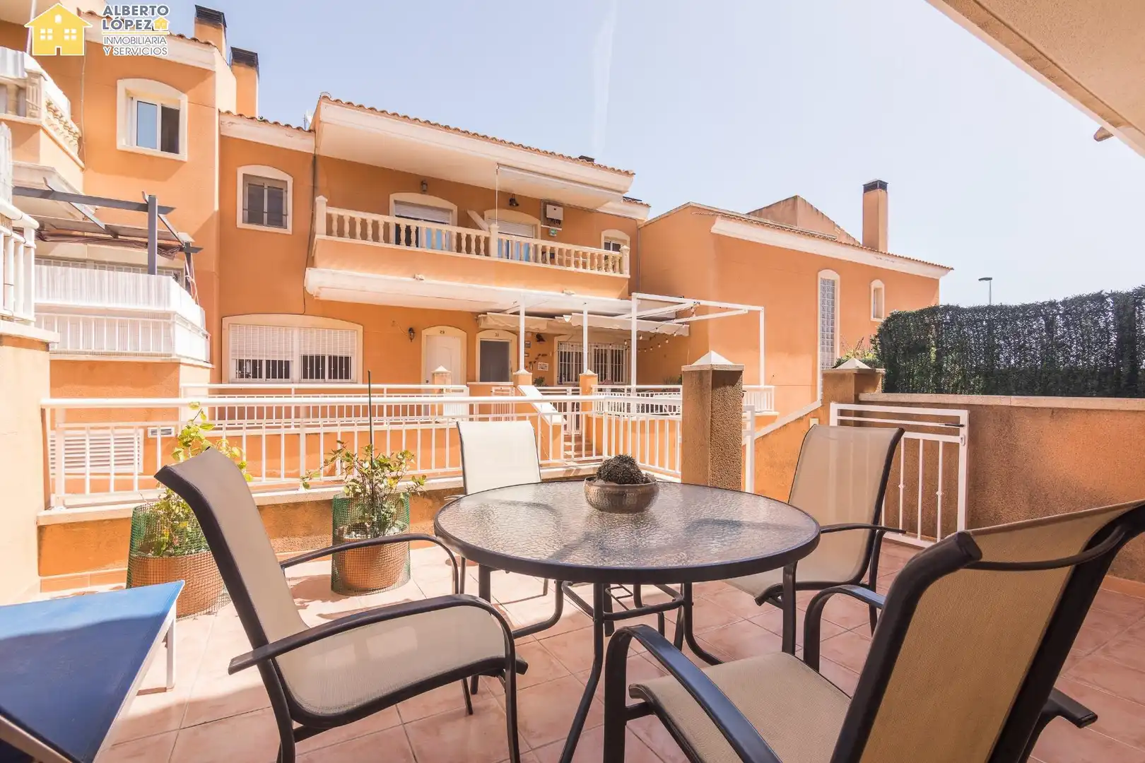 Terraza de Casa adosada en venta en Elche / Elx con Aire acondicionado, Calefacción y Balcón