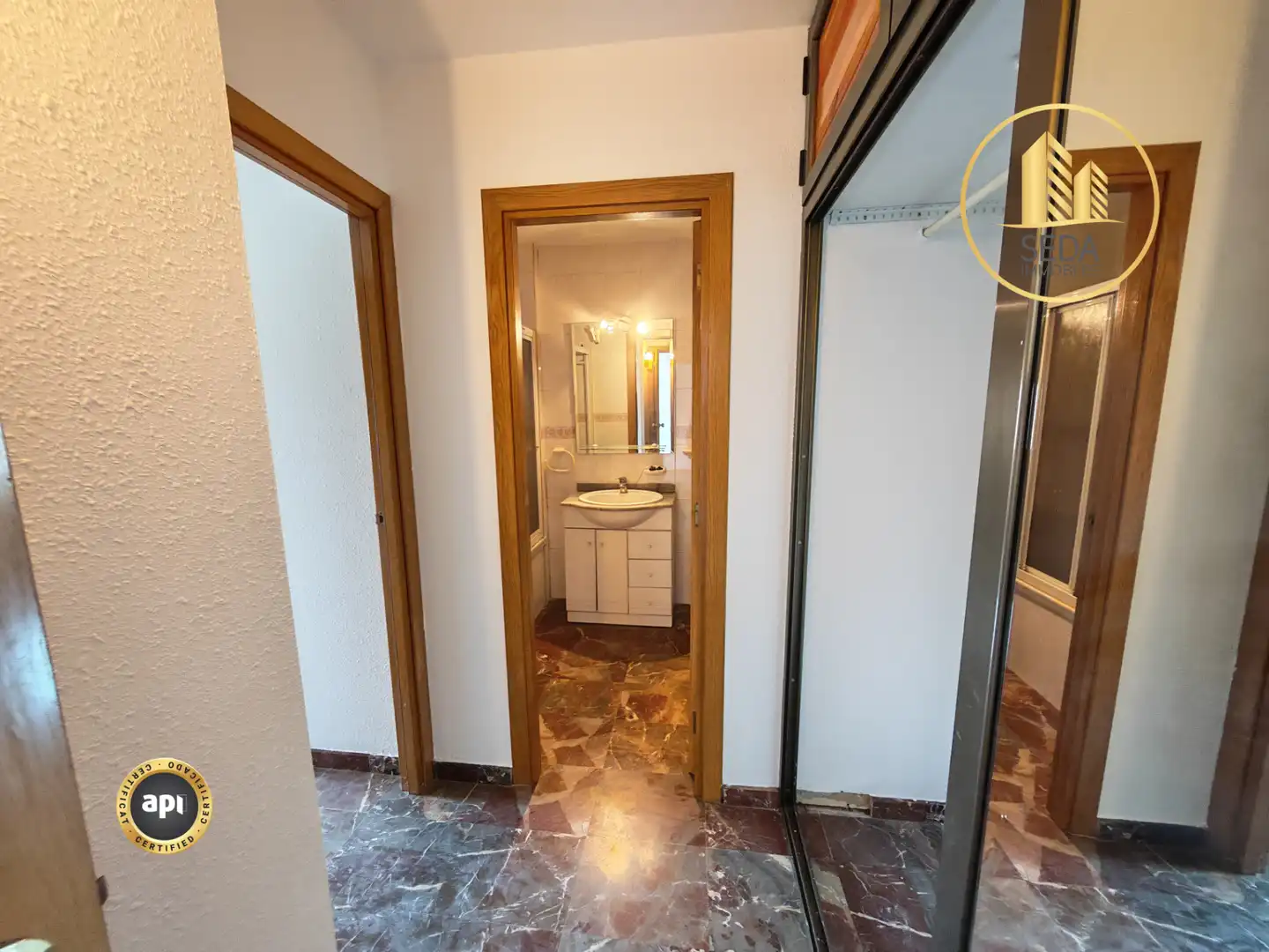 Carrer de Salvador Seguí, Roc Blanc