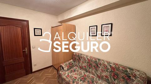 Foto 3 de Pis de lloguer a Corregidor Juan de Bobadilla, Vinateros, Madrid