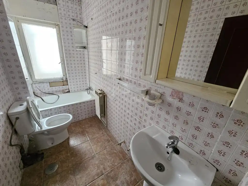 Bathroom of Flat for sale in Castrillón