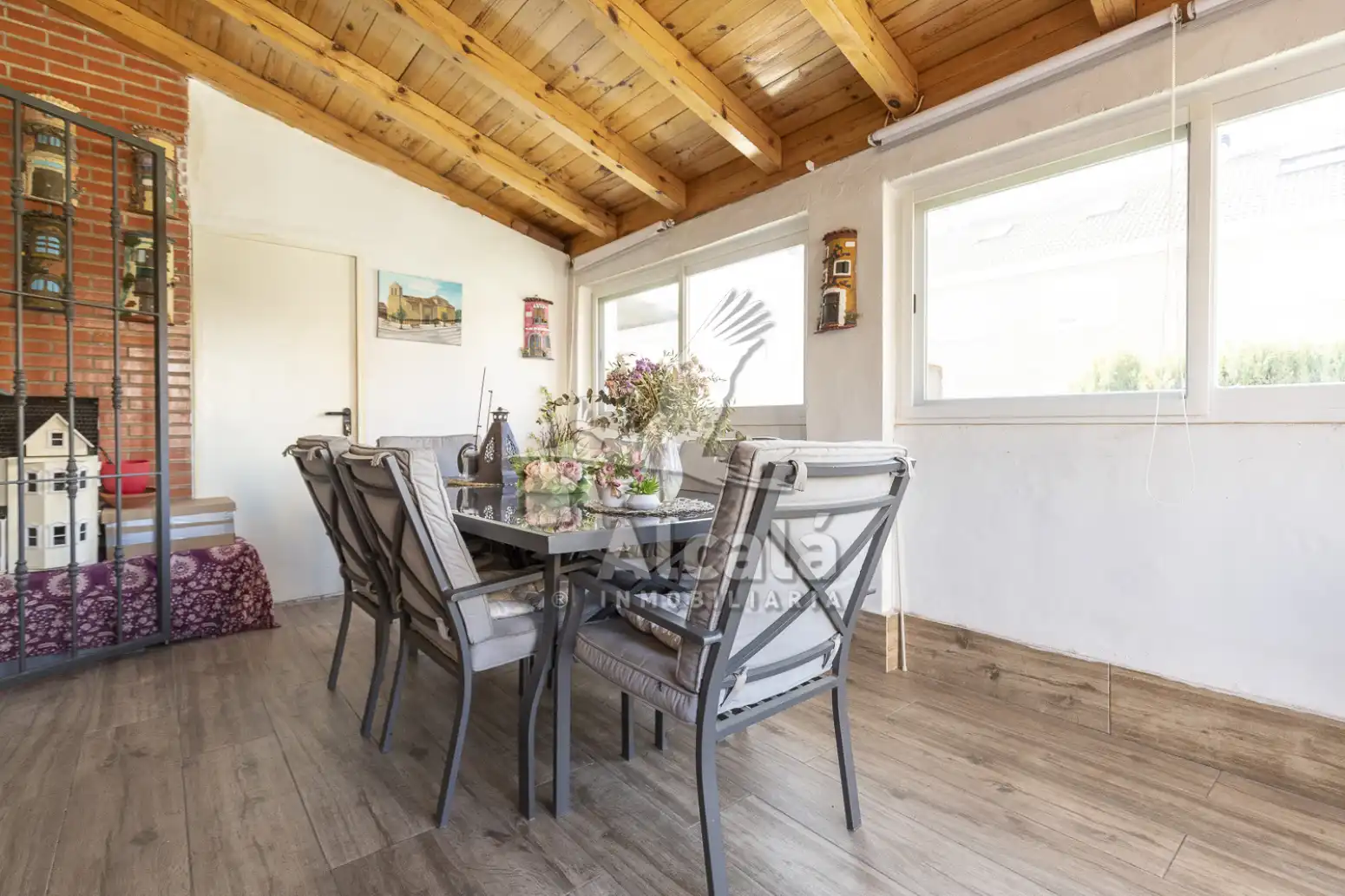 Comedor de Casa adosada en venta en Azuqueca de Henares con Aire acondicionado, Calefacción y Piscina