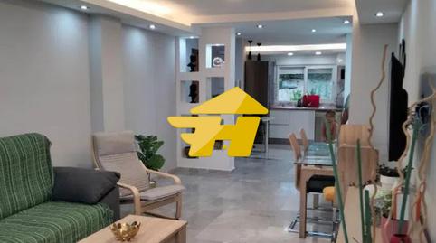 Foto 2 de Piso de alquiler en Avenida Carlota Alessandri, Montemar, Málaga