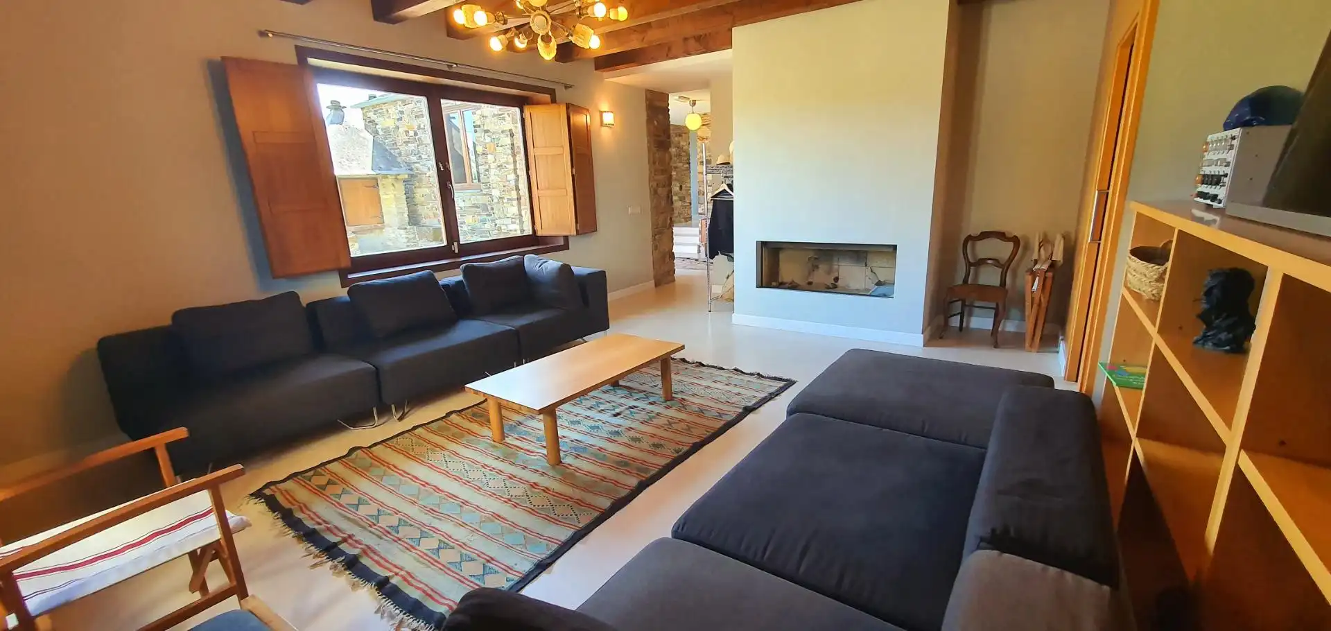 Sala d'estar de Casa o xalet en venda en Tapia de Casariego amb Calefacció, Jardí privat i Terrassa