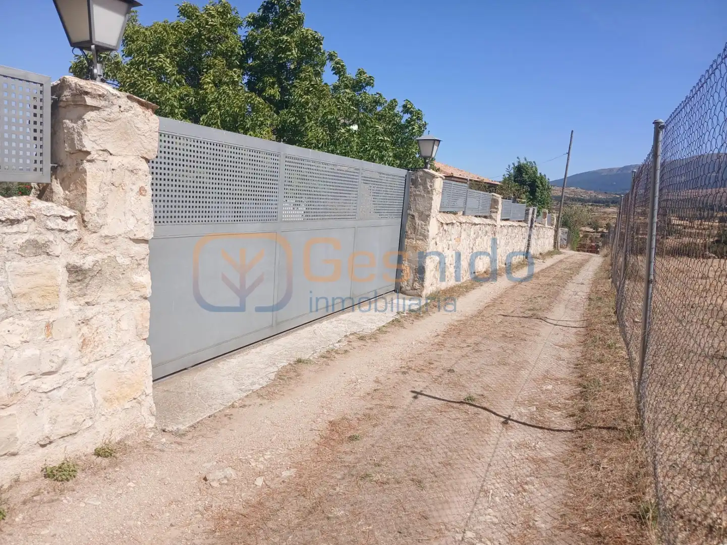 Casa o chalet en venta en Aldealengua de Pedraza con Calefacción, Parquet y Terraza