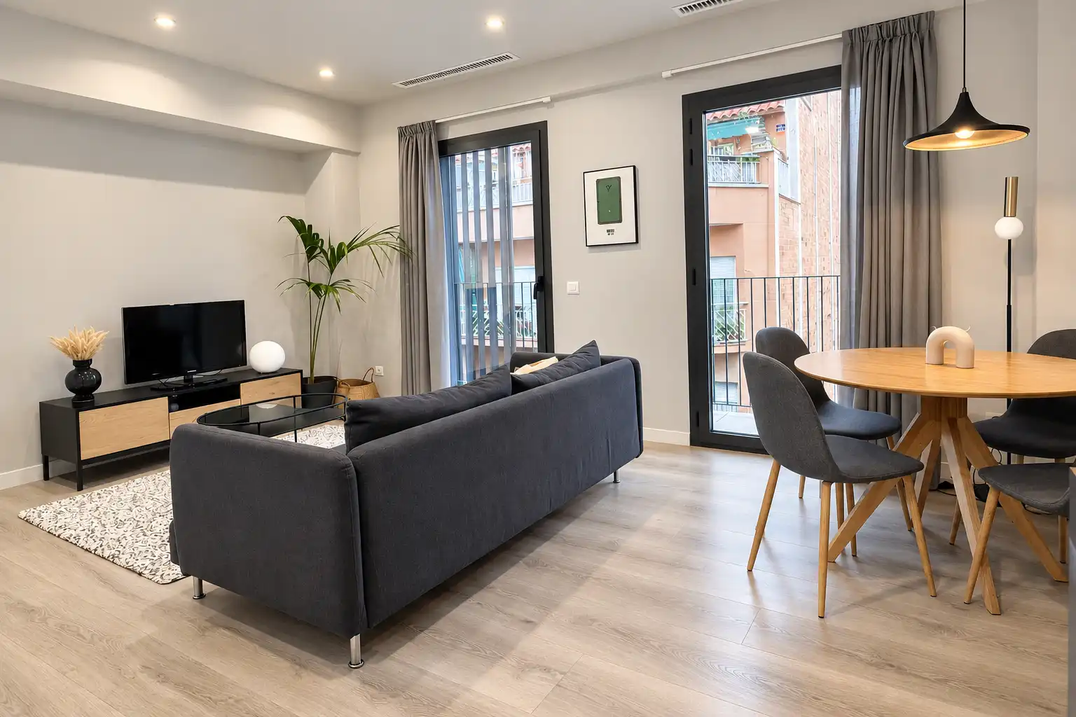 Sala d'estar de Pis de lloguer en Barcelona amb Aire condicionat, Calefacció i Moblat
