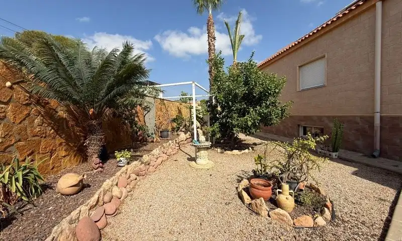 Villa zum Verkauf in Calle  Almendro, imagen 18