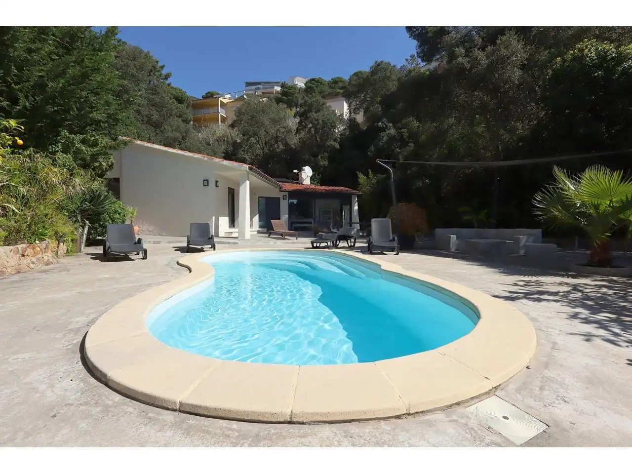 Piscina de Casa o chalet en venta en Lloret de Mar con Calefacción, Jardín privado y Terraza