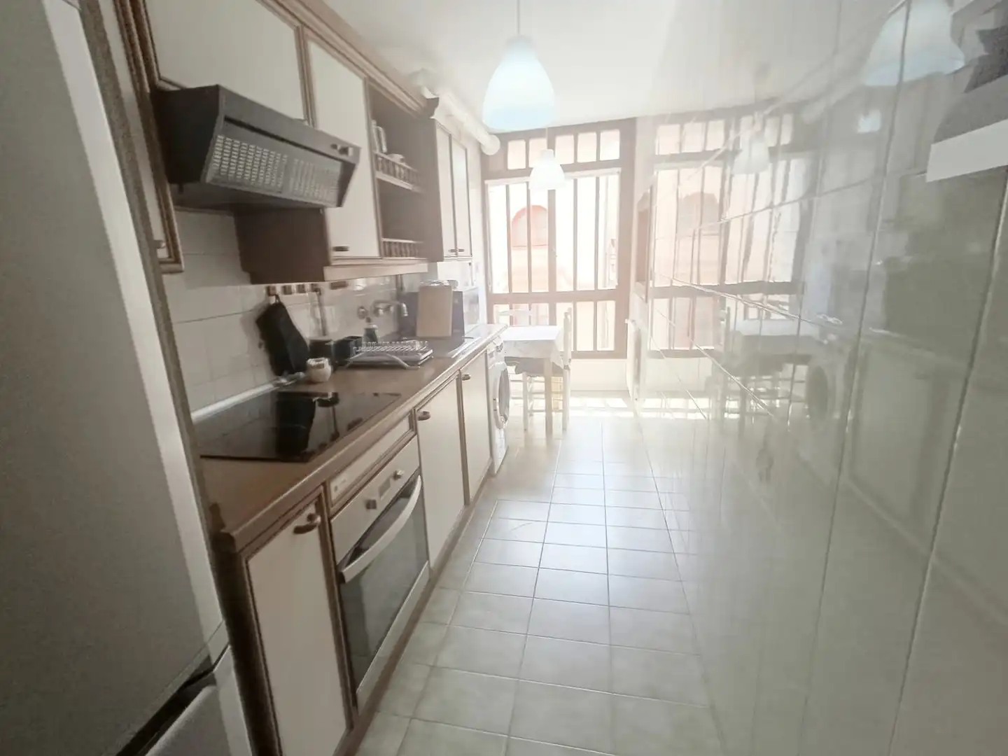 Apartments for rent in Calle Numa Guilhou, Barrio del Centro
