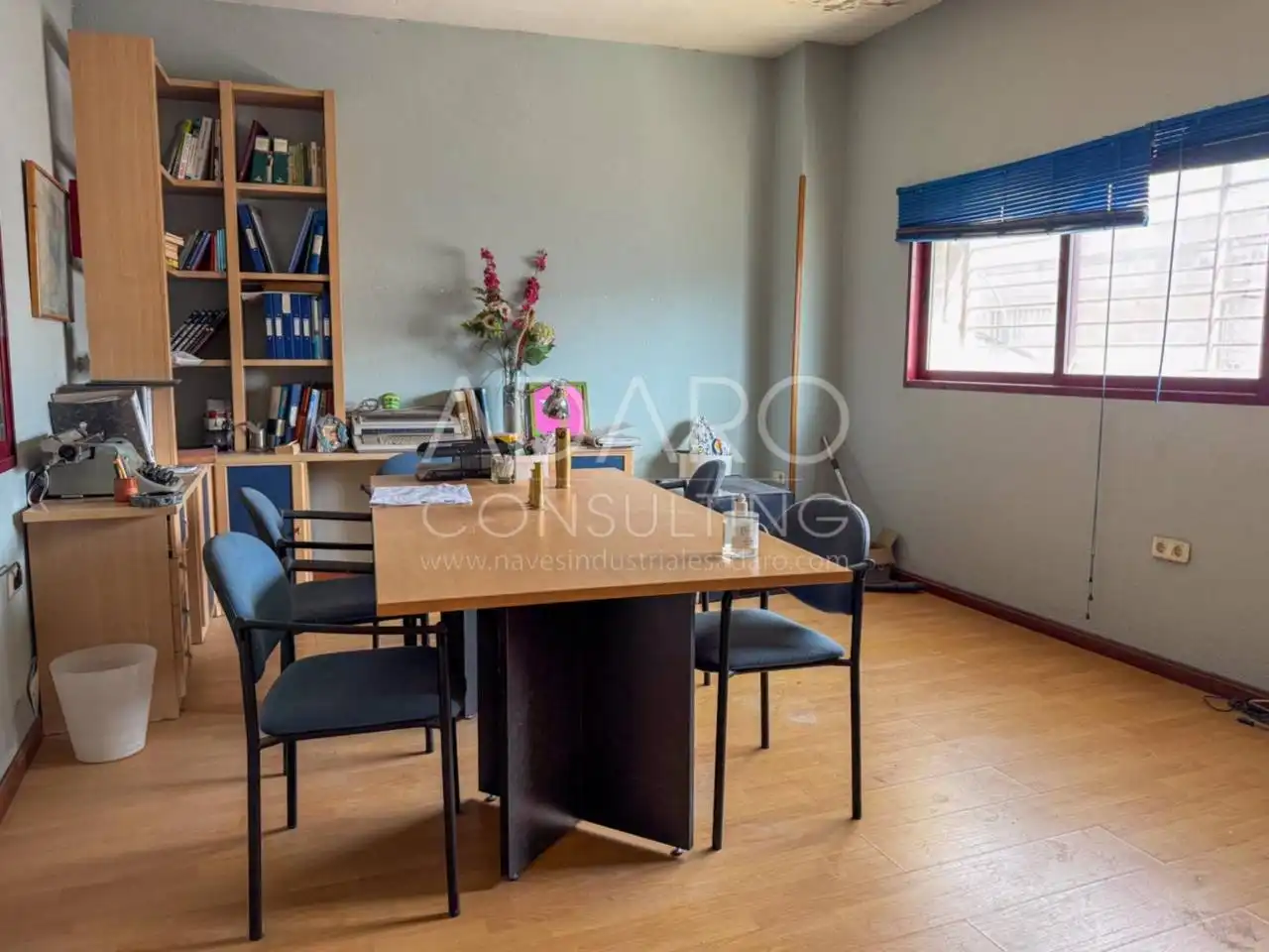 Nave industrial en venta en Calle Puerto de San Glorio, imagen 10