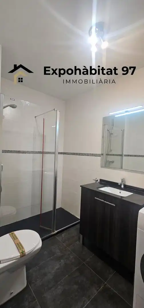 Baño de Apartamento en venta en Mont-roig del Camp con Aire acondicionado y Piscina comunitaria