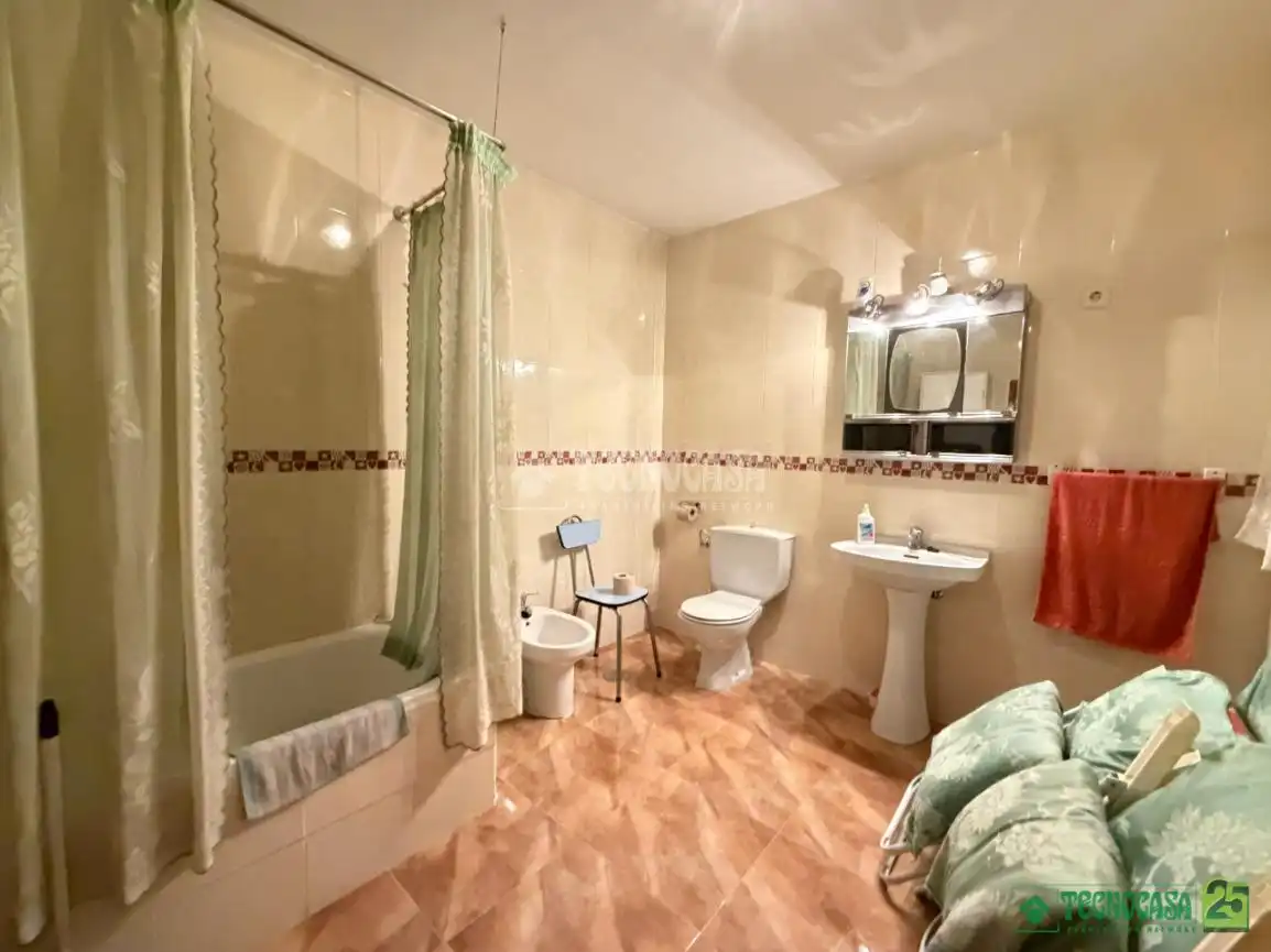 Baño de Casa o chalet en venta en Illana con Aire acondicionado y Calefacción