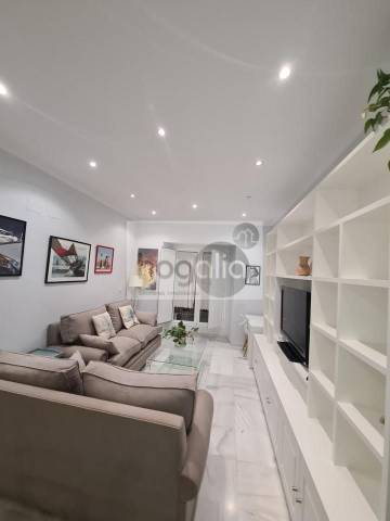 Piso en Alquiler en Alfalfa - Santa Cruz