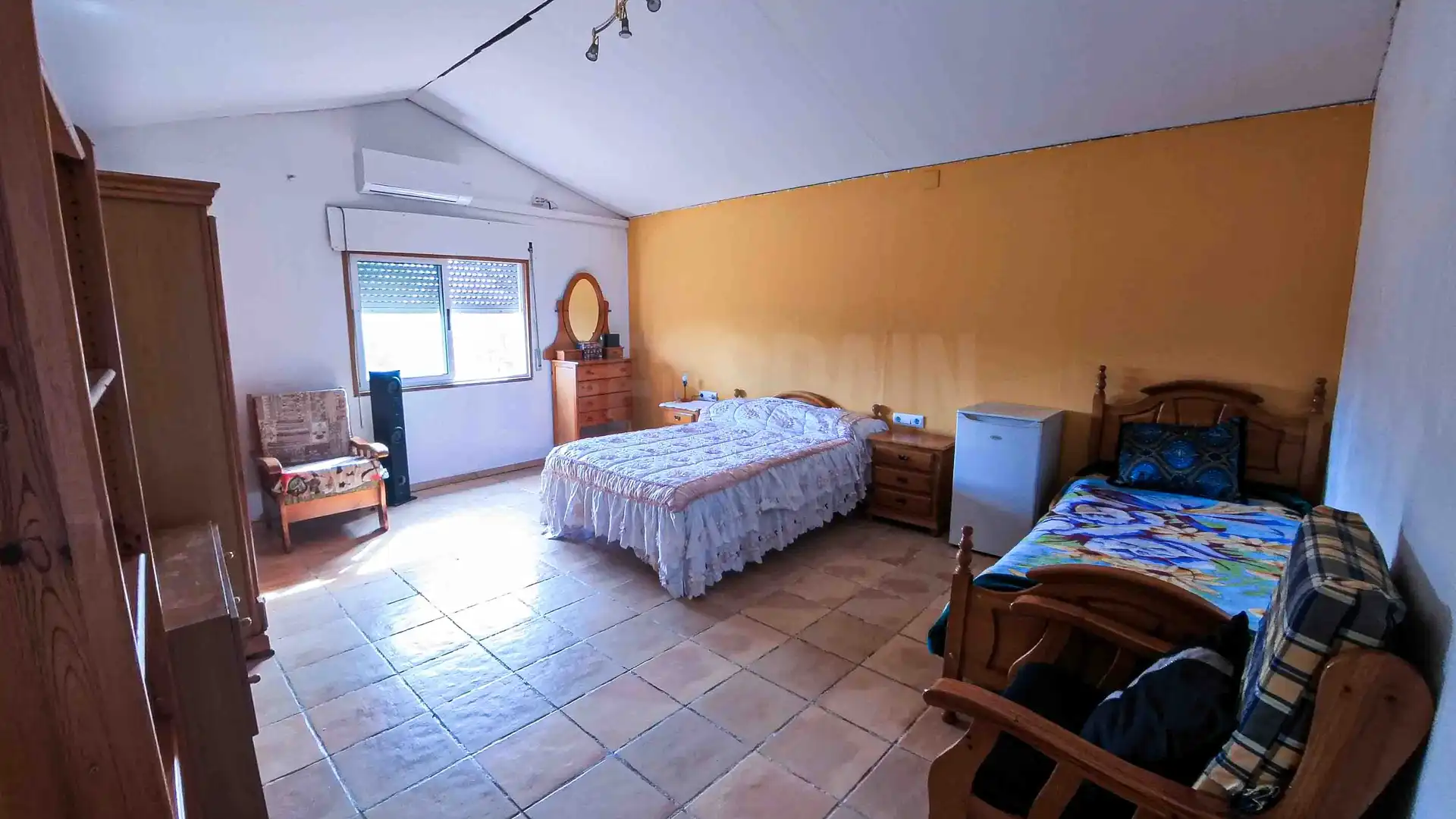 Country homes for sale in Zona Hospital