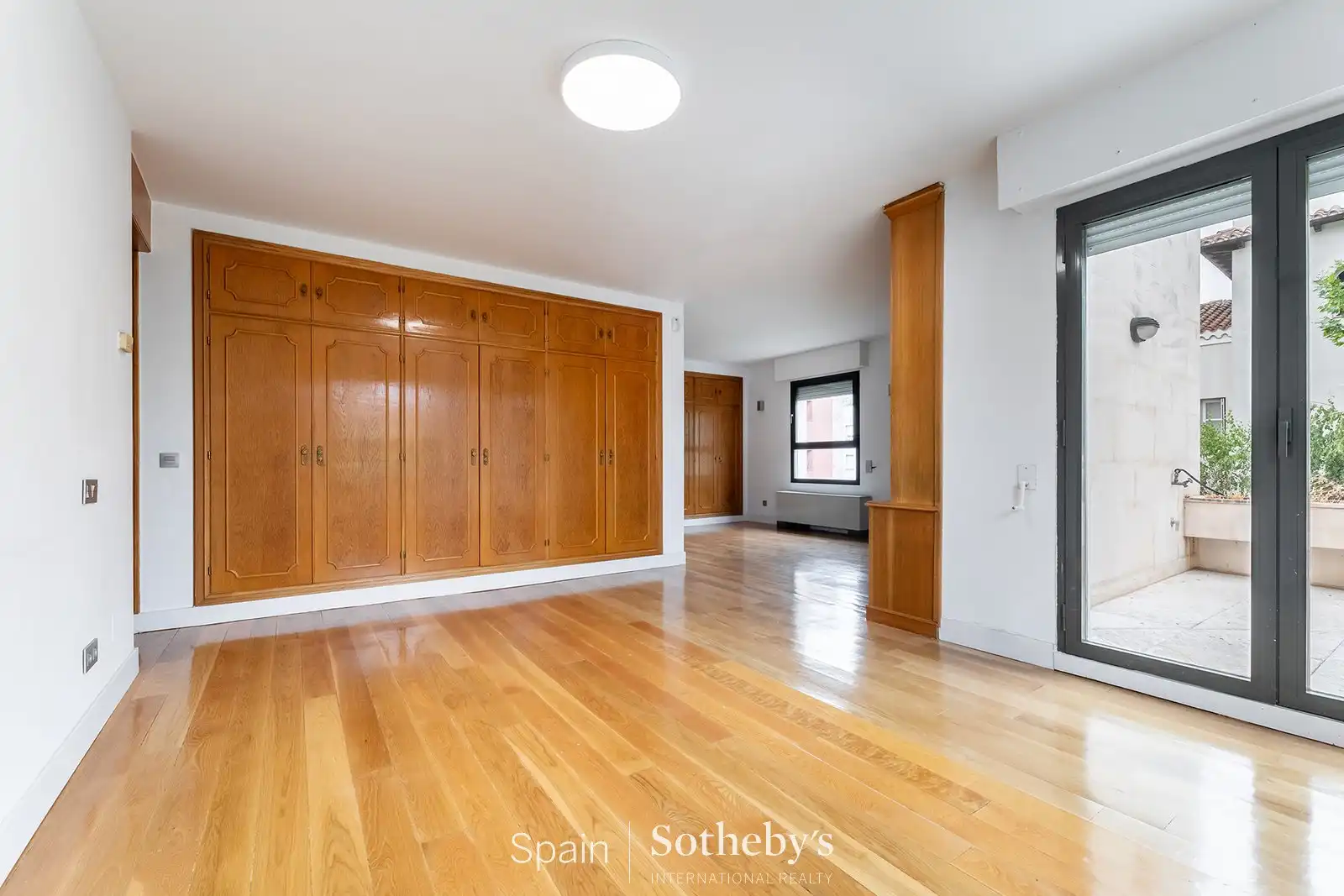 Houses for rent in Madrid  with Air Conditioner, Heating and Private garden