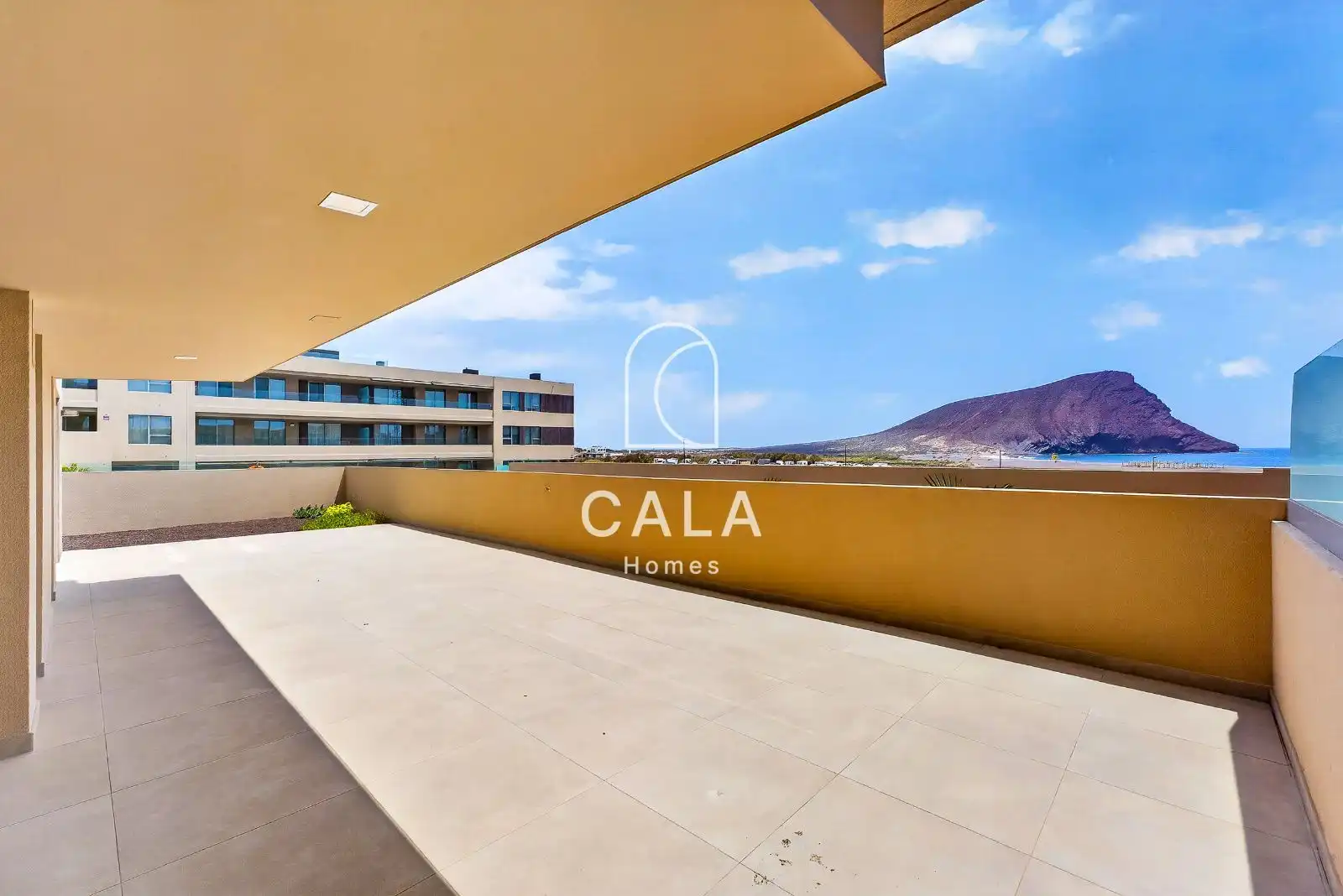 Apartament amb terrassa en venda a Hernán Cortés, imagen 4
