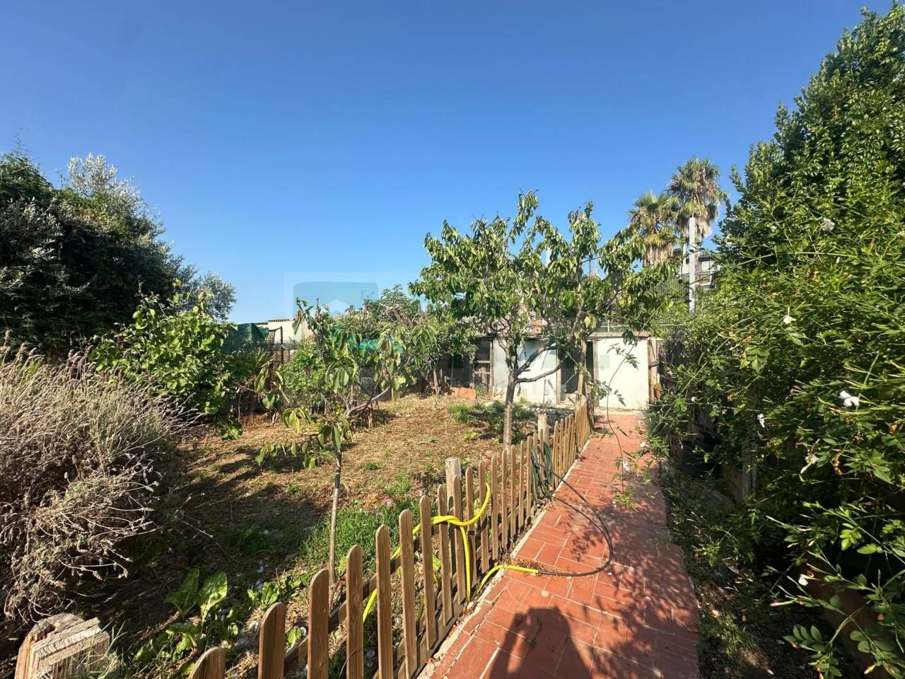 Jardí de Finca rústica en venda en La Bisbal d'Empordà amb Jardí privat i Terrassa