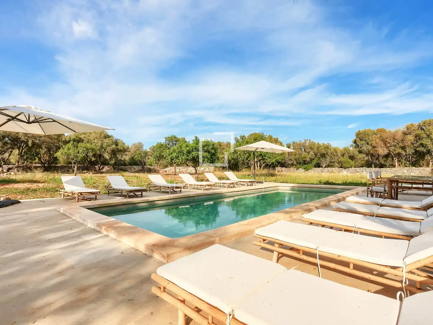 Casa rústica amb piscina en venda a Llucmajor pueblo