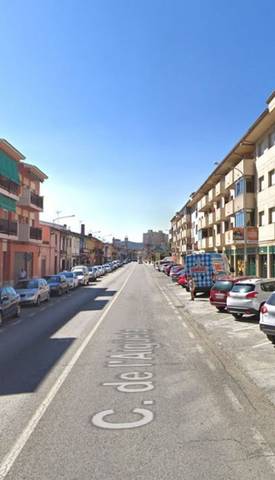 Piso en Venta en La Bisbal d'Empordà