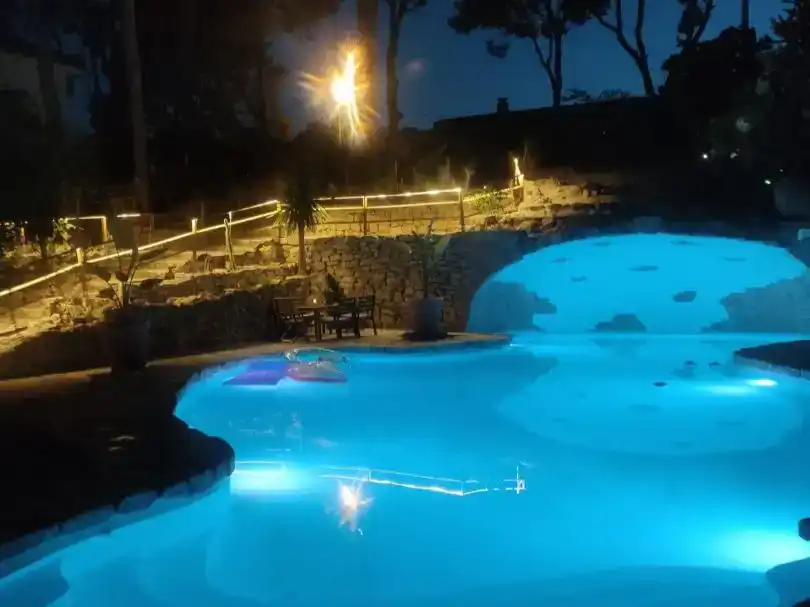 Piscina de Finca rústica de lloguer en Manises amb Aire condicionat, Jardí privat i Traster
