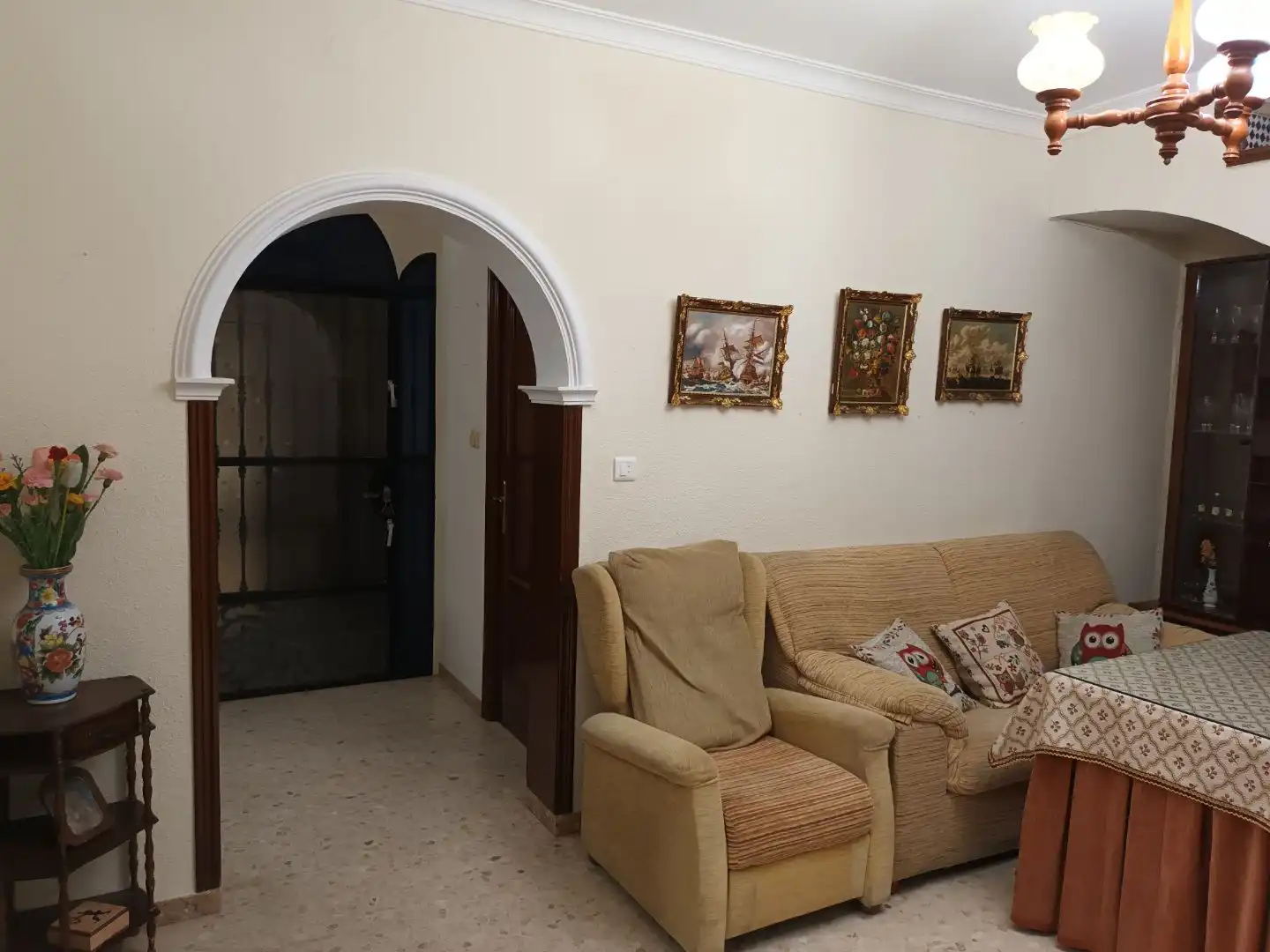 Houses for sale in Utrera  with Air Conditioner, Terrace and Balcony