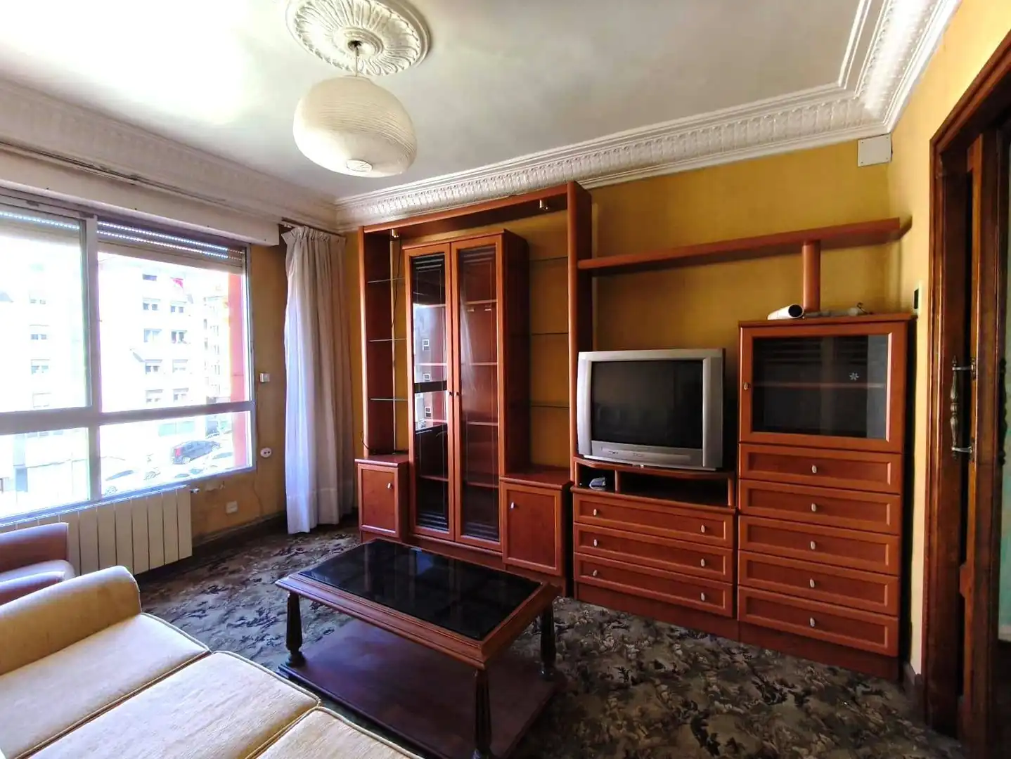 Sala d'estar de Pis en venda en Santander amb Calefacció