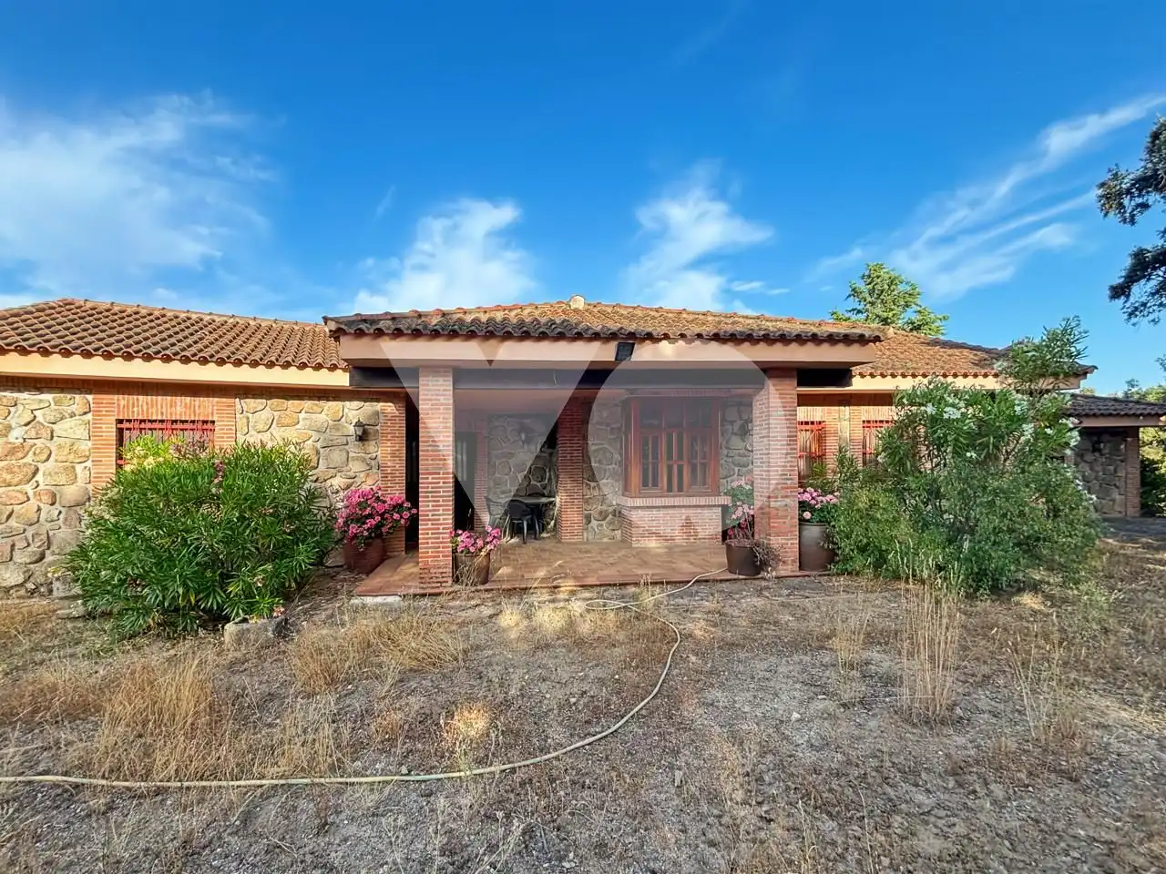 Vista exterior de Finca rústica en venta en Valdemorillo con Calefacción y Jardín privado