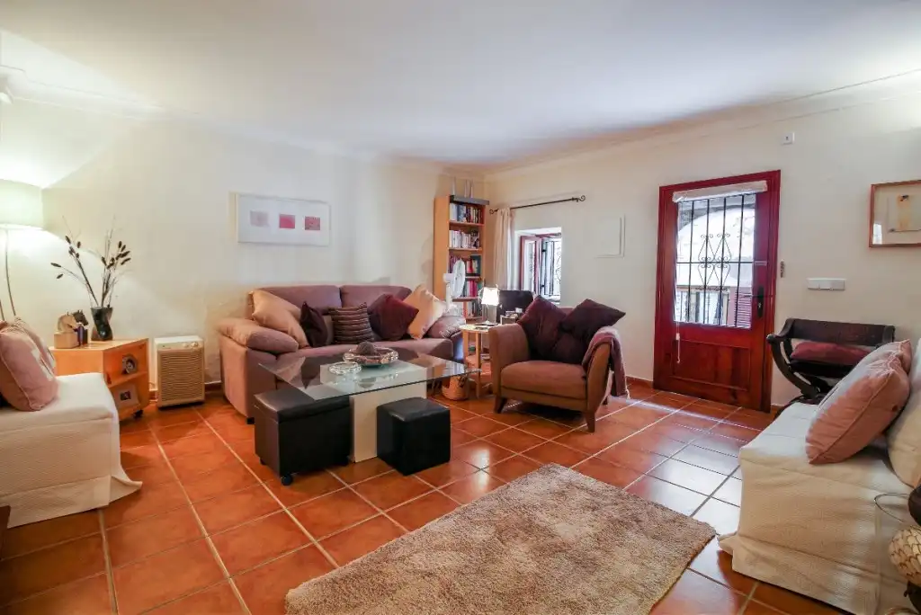 Sala d'estar de Casa adosada en venda en Pollença amb Aire condicionat, Terrassa i Piscina