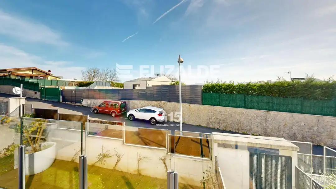 Vista exterior de Casa o chalet en venta en Donostia - San Sebastián  con Calefacción, Jardín privado y Terraza