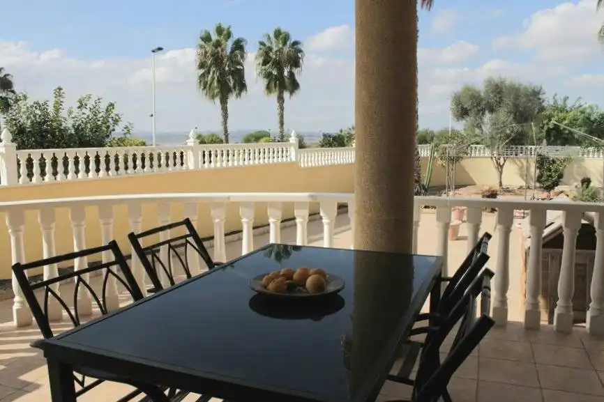 Detached house with pool for sale in Calle Calle de las Lavanderas, imagen 6