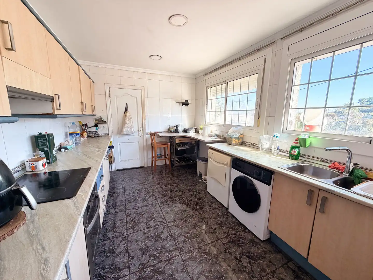 Kitchen of Houses for sale in Sant Vicenç Dels Horts  with Air Conditioner, Heating and Terrace
