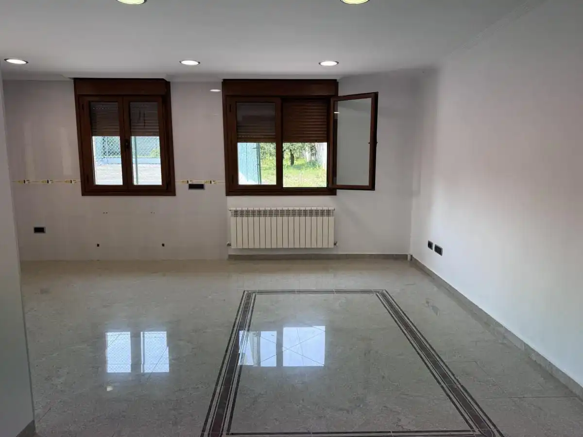 Casa o xalet en venda en Siero amb Calefacció, Jardí privat i Terrassa