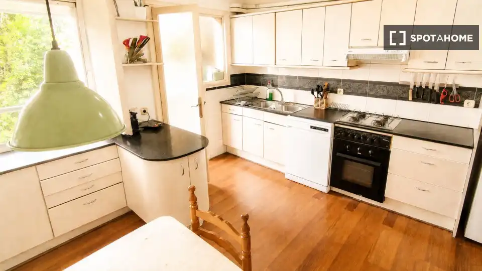Flat with terrace to rent in Ciutat Vella, imagen 17
