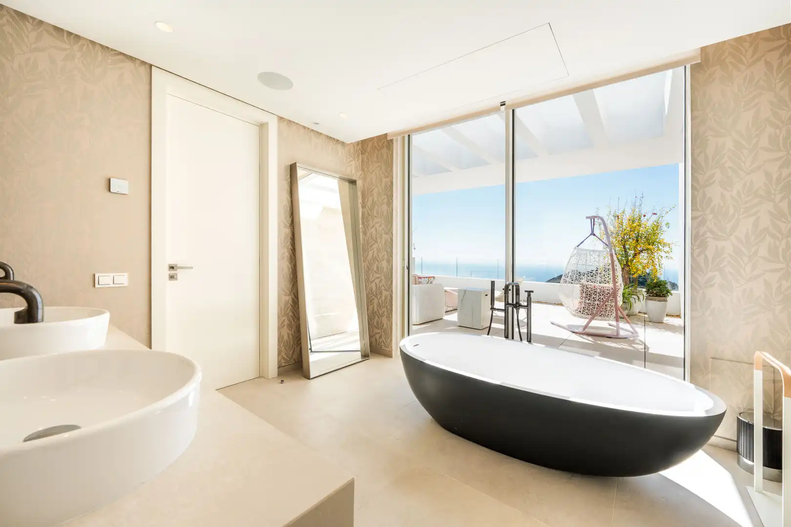 Baño de Dúplex en venta en Ojén con Aire acondicionado, Terraza y Piscina