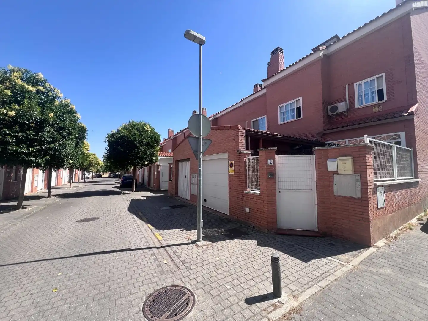 Einfamilien-Reihenhaus zum Verkauf in ESCUELAS, Loranca