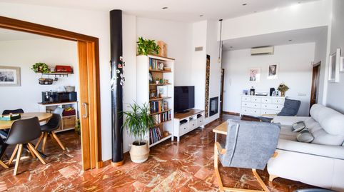BONITO ÁTICO CON TERRAZA