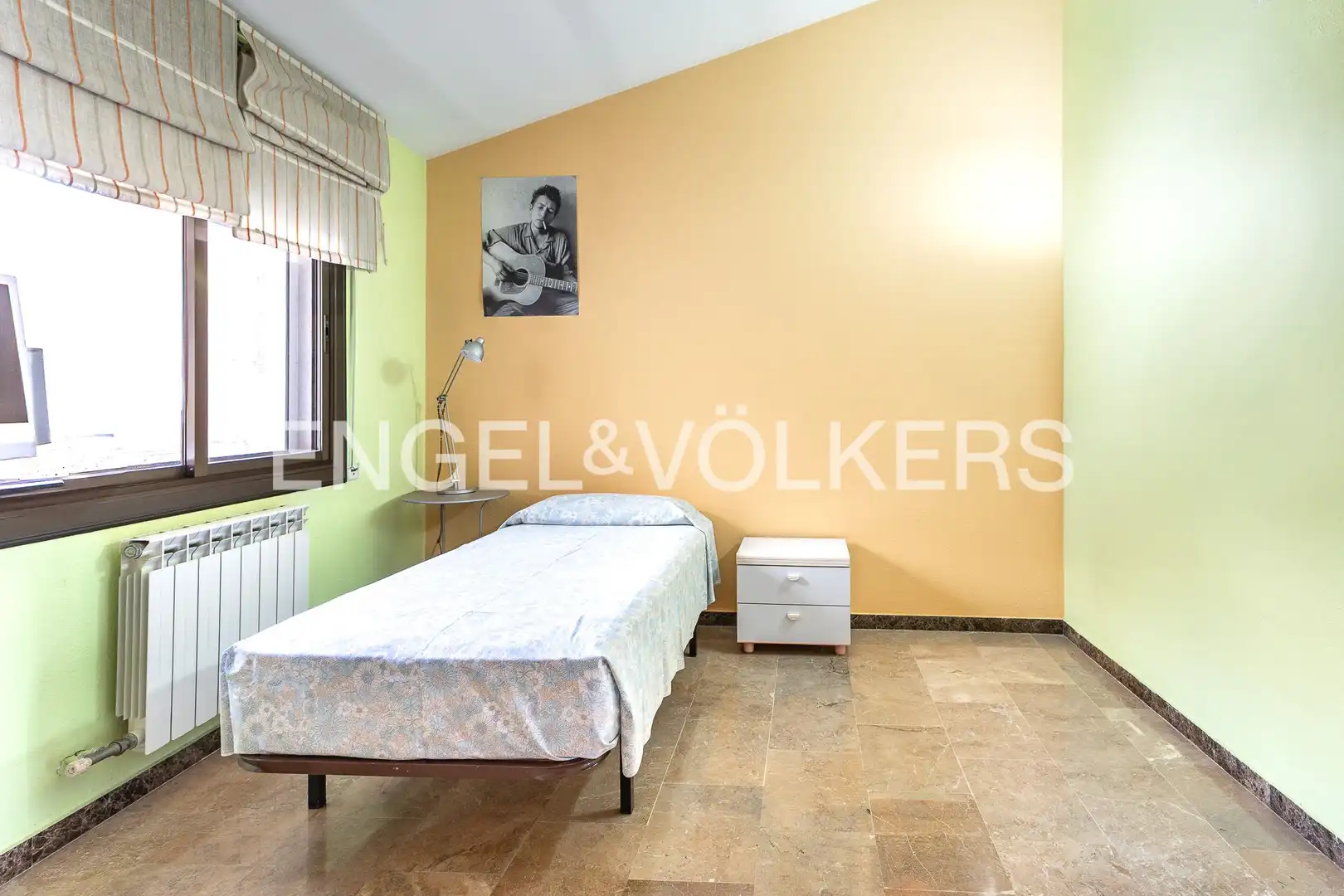 Habitación de Casa o chalet en venta en Badalona con Aire acondicionado, Calefacción y Terraza