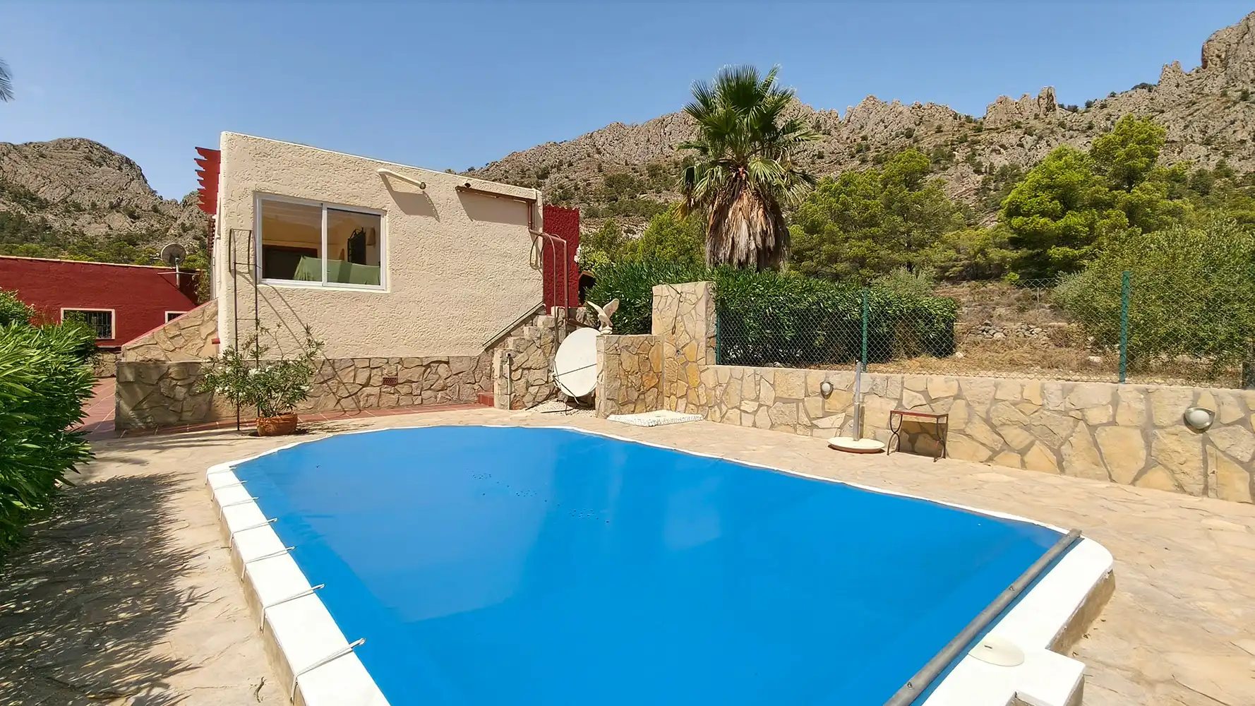 Piscina de Finca rústica en venda en Finestrat amb Aire condicionat, Calefacció i Jardí privat