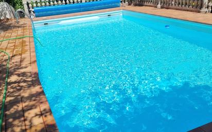 Piscina de Casa o xalet en venda en Vega de San Mateo amb Jardí privat, Terrassa i Traster