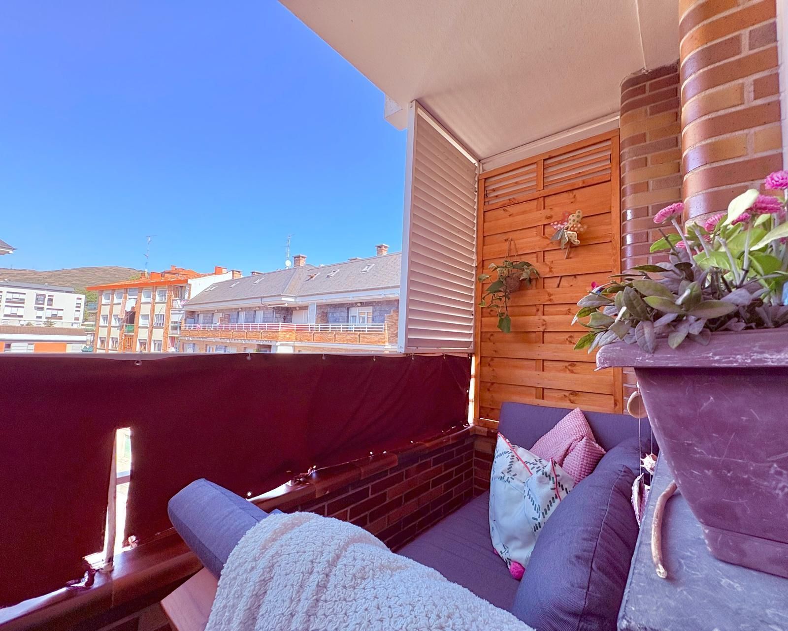 Terrassa de Pis en venda en Santurtzi  amb Calefacció, Jardí privat i Terrassa
