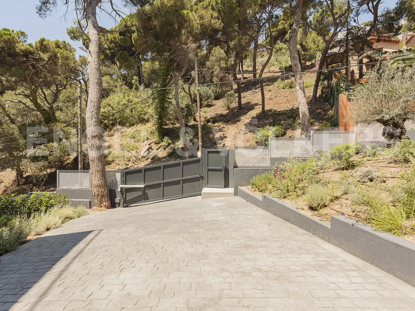 Vista exterior de Casa o chalet en venta en Barcelona con Aire acondicionado, Calefacción y Piscina