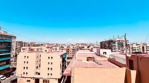Foto 4 de Piso en venta en Carolinas Altas, Alicante / Alacant