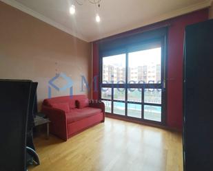 Bedroom of Flat for sale in  Madrid Capital  with Air Conditioner, Heating and Private garden