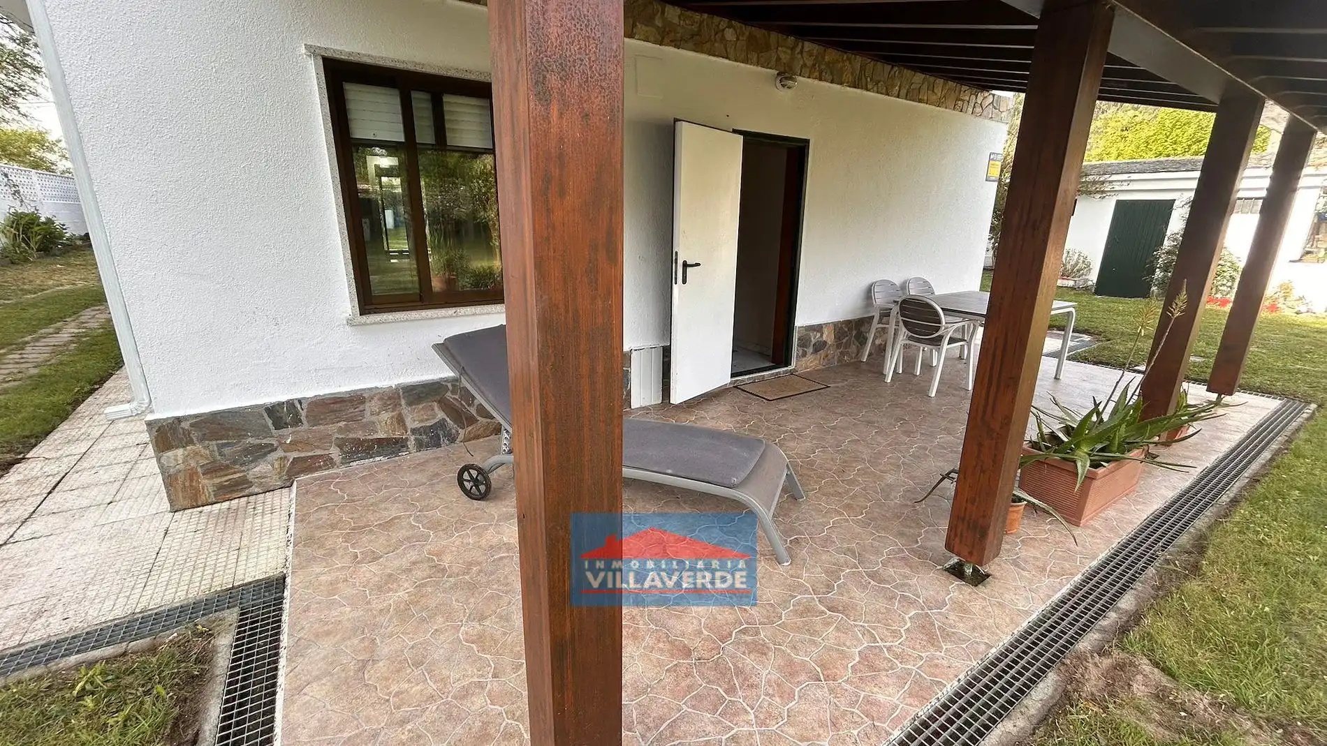 Terrasse von Haus oder Chalet zur Miete in Cangas  mit Möbliert