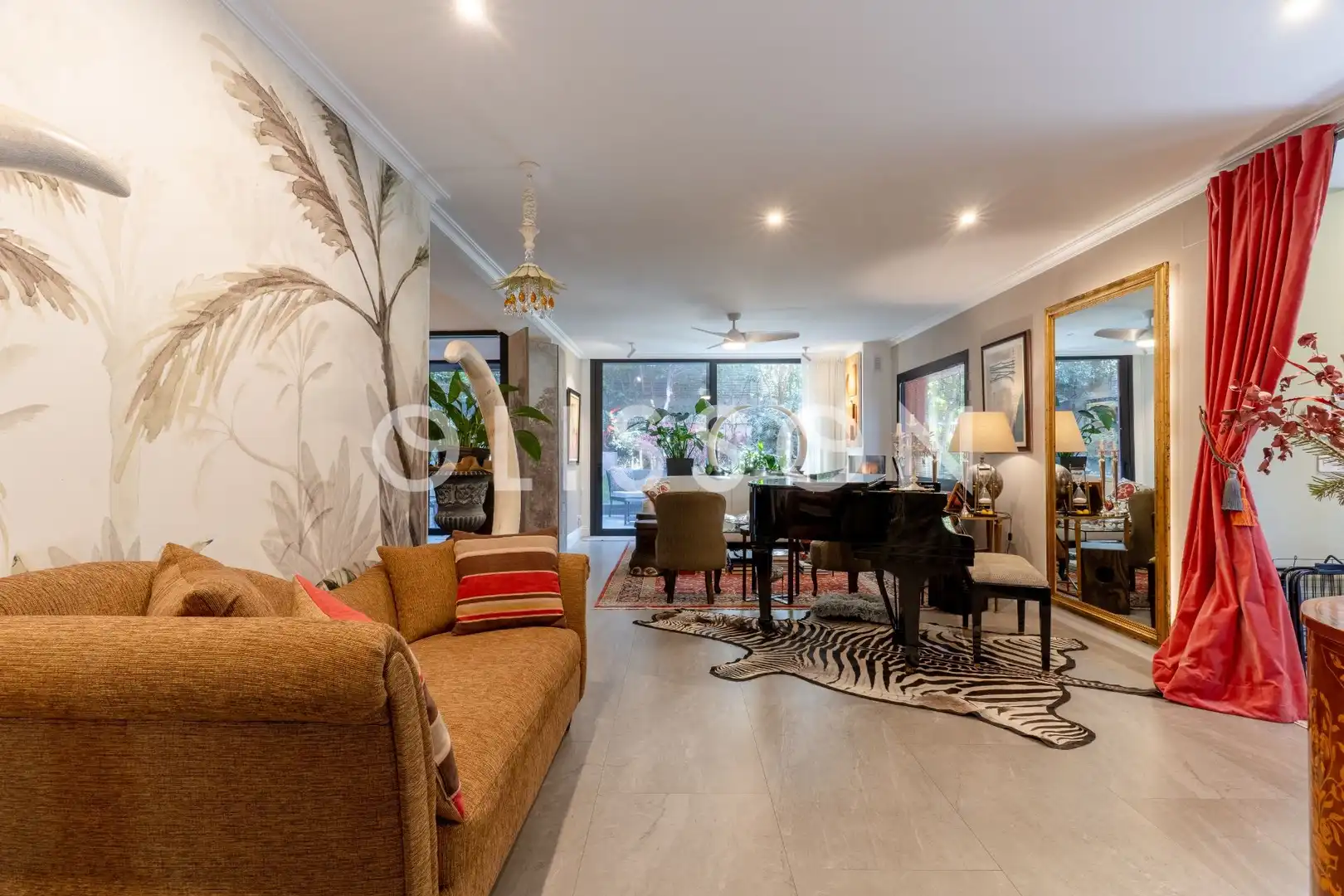 Sala de estar de Casa o chalet en venta en Madrid con Aire acondicionado, Calefacción y Jardín privado