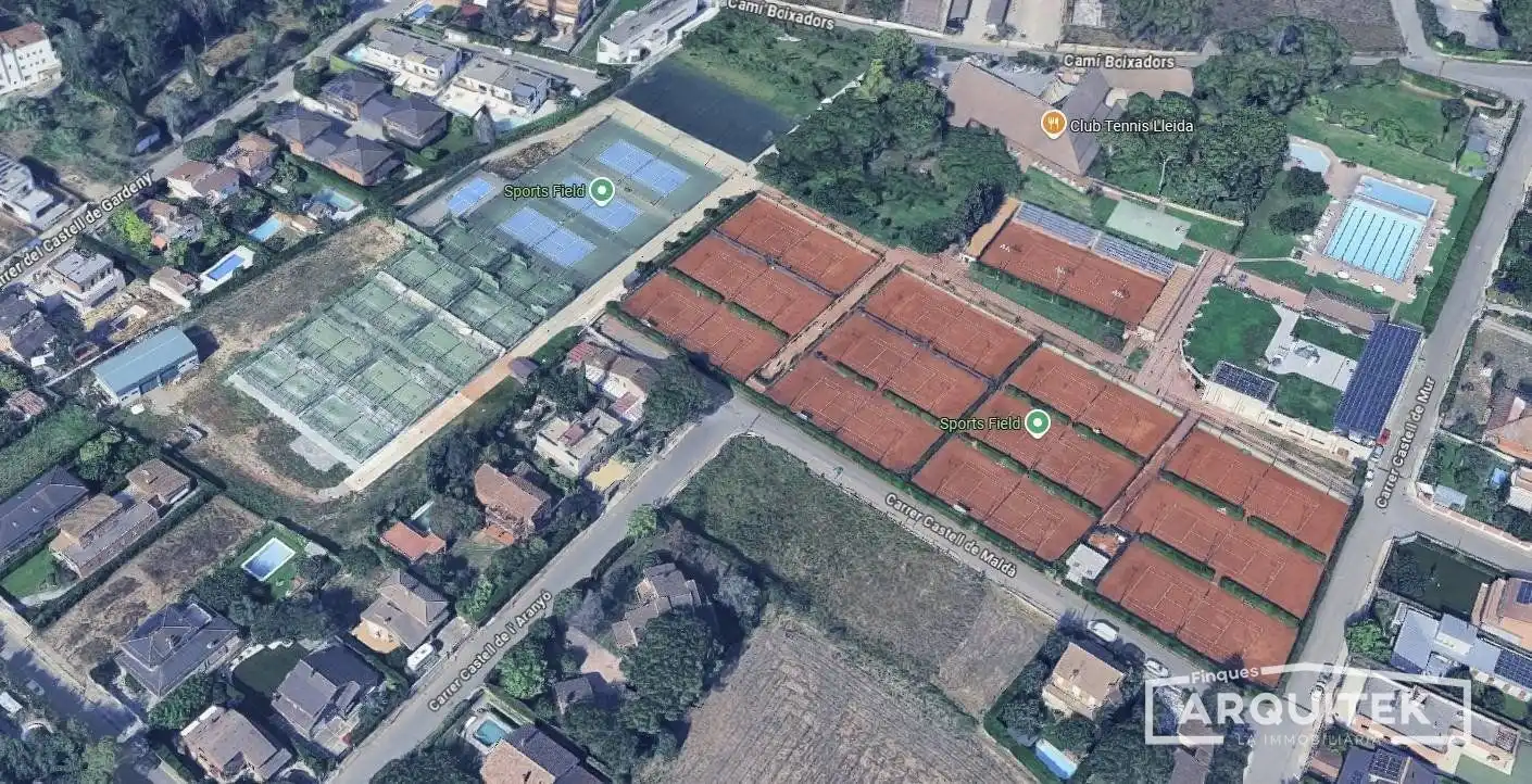 Vista exterior de Casa o xalet en venda en Lleida amb Aire condicionat, Calefacció i Terrassa